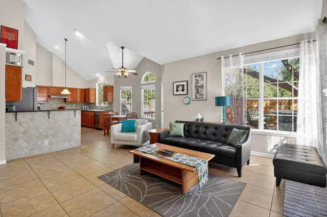 $545,000 | 1122 Oaklands Drive, Round Rock, TX 78681