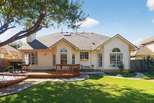 $545,000 | 1122 Oaklands Drive, Round Rock, TX 78681