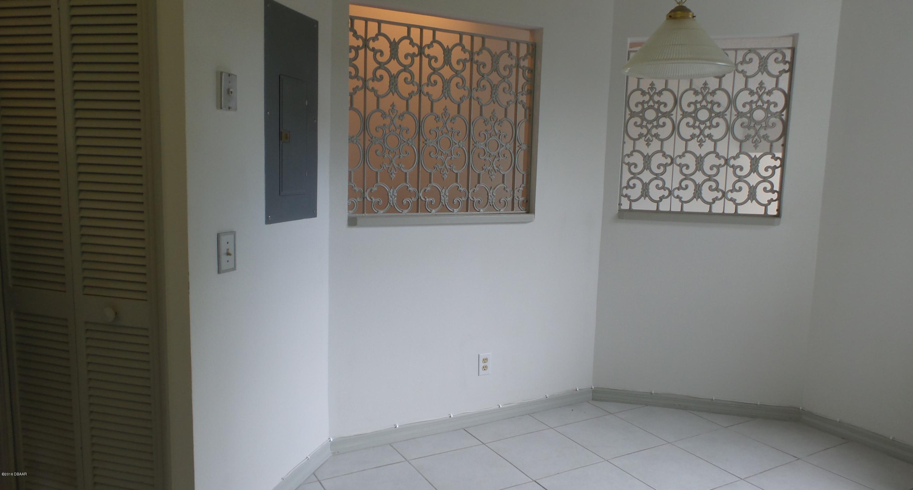 596 North Nova Road, Unit 306 Ormond Beach, FL 32174 - Photo 11 of 28 20160311_151111