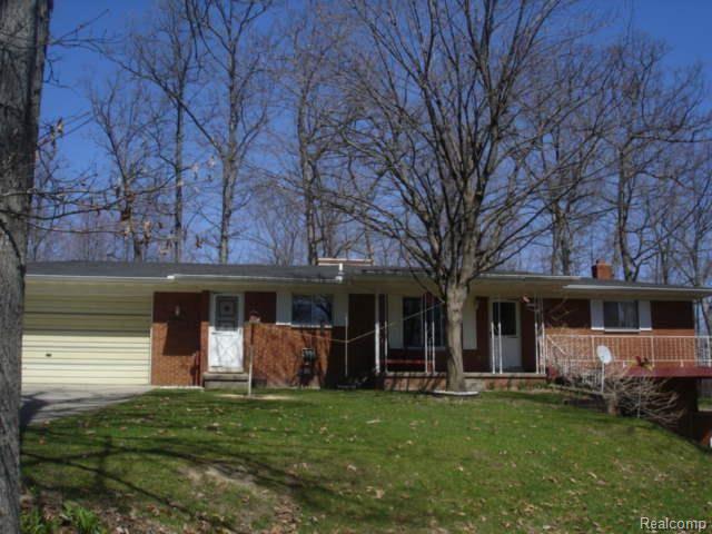 5224 Shields Road Holly, MI 48442 - Photo 1 of 8 Shields Property-06