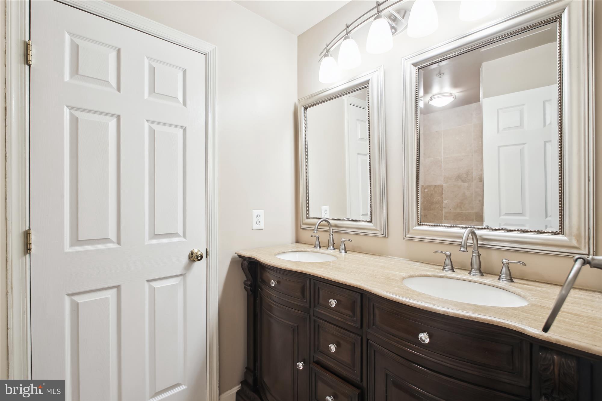 707 Howards Loop Annapolis, MD 21401 - Photo 16 of 33