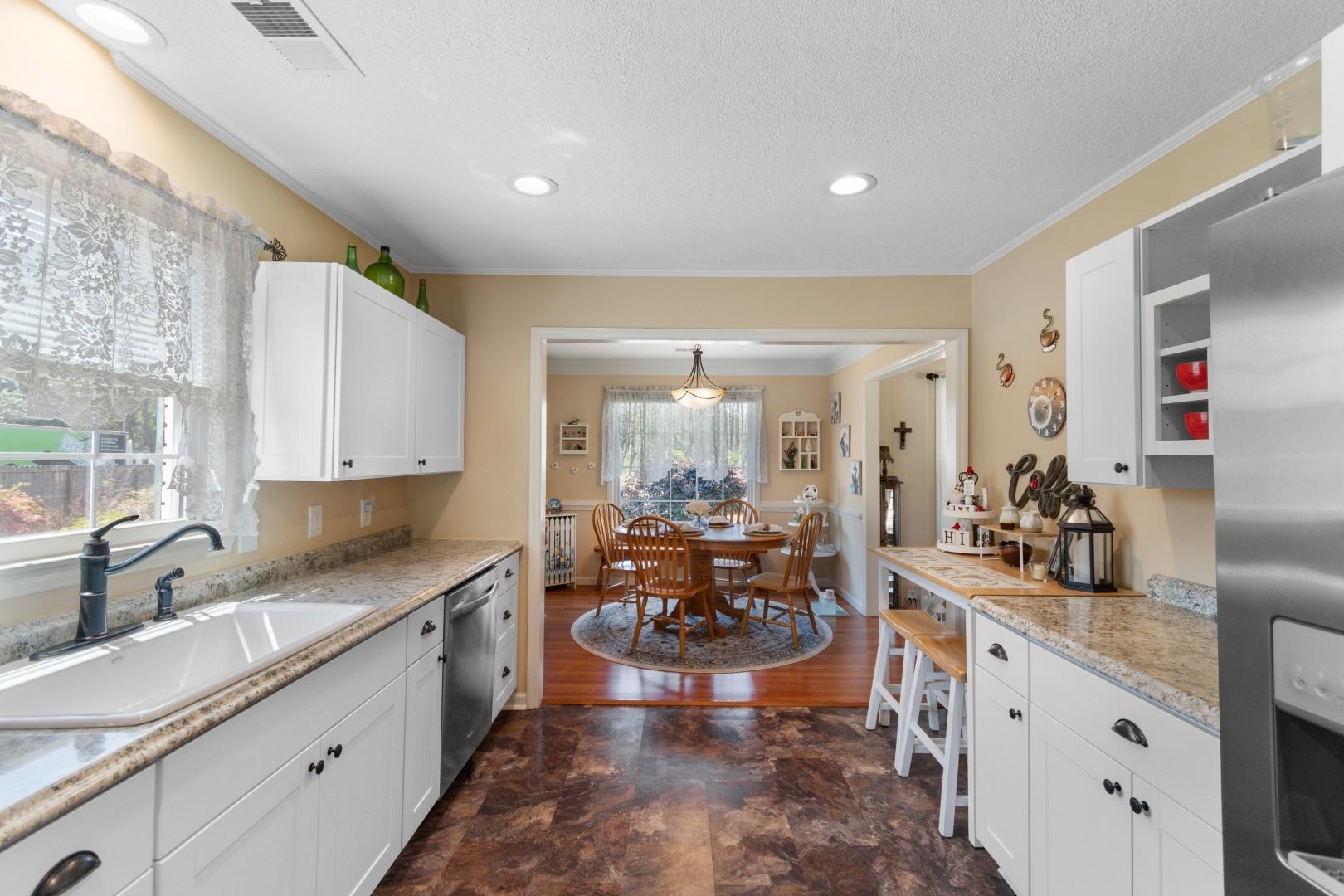 1601 Pine Level Drive Loris, SC 29569 - Photo 8 of 39