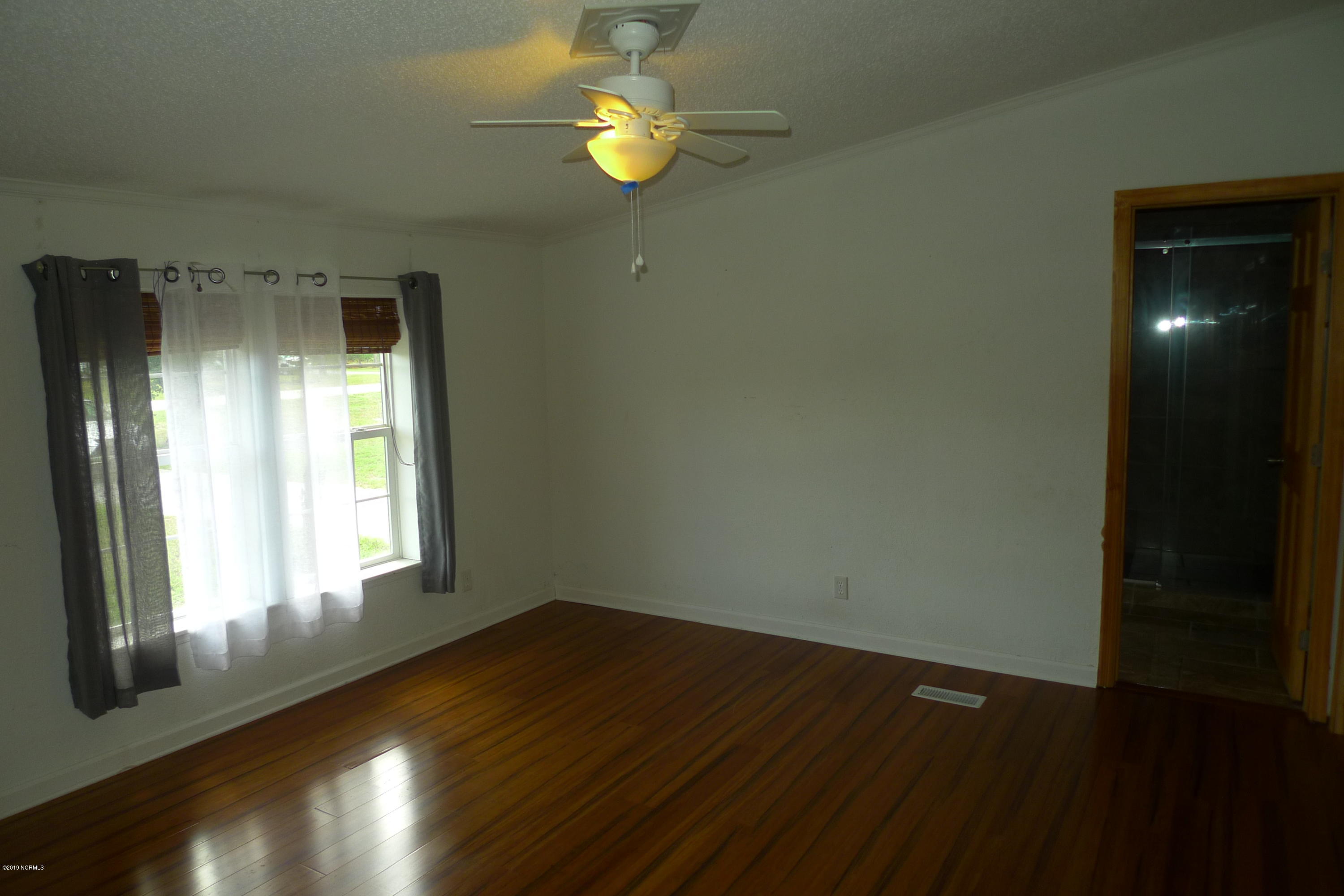 203 Folkstone Road Holly Ridge, NC 28445 - Photo 14 of 18 P1110346