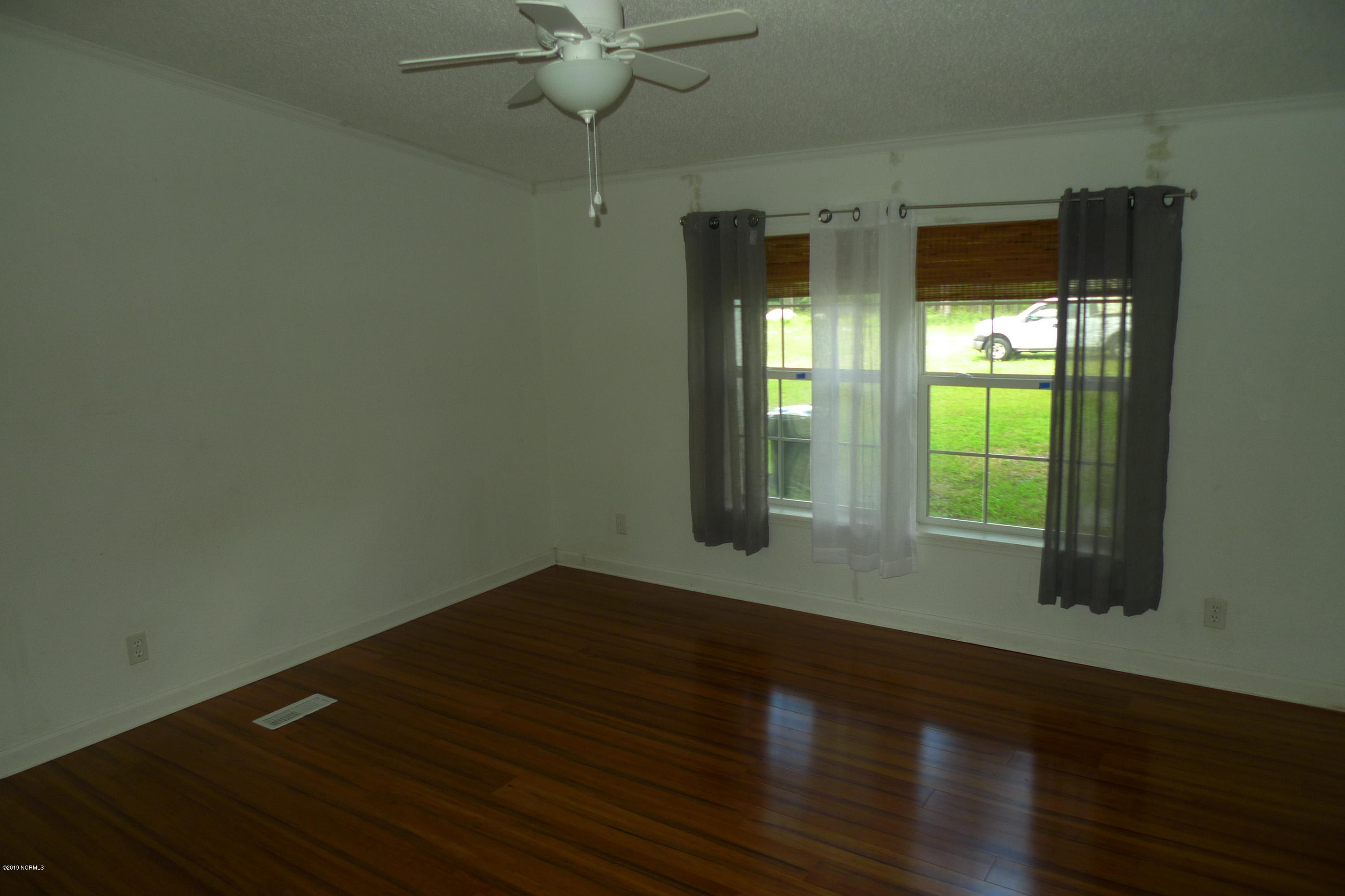 203 Folkstone Road Holly Ridge, NC 28445 - Photo 17 of 18 P1110349