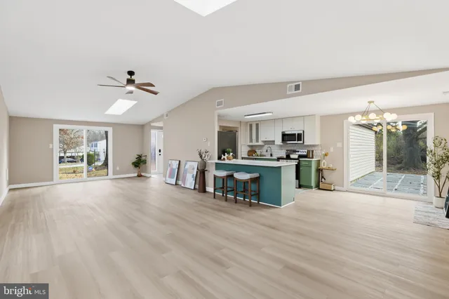 $500,000 | 9029 Flicker Place, Columbia, MD 21045