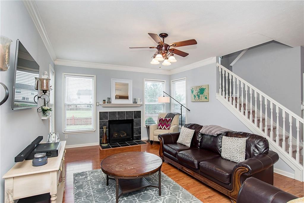 13236 Roma Bend Carmel, IN 46074 - Photo 5 of 28 Gallery Image 5