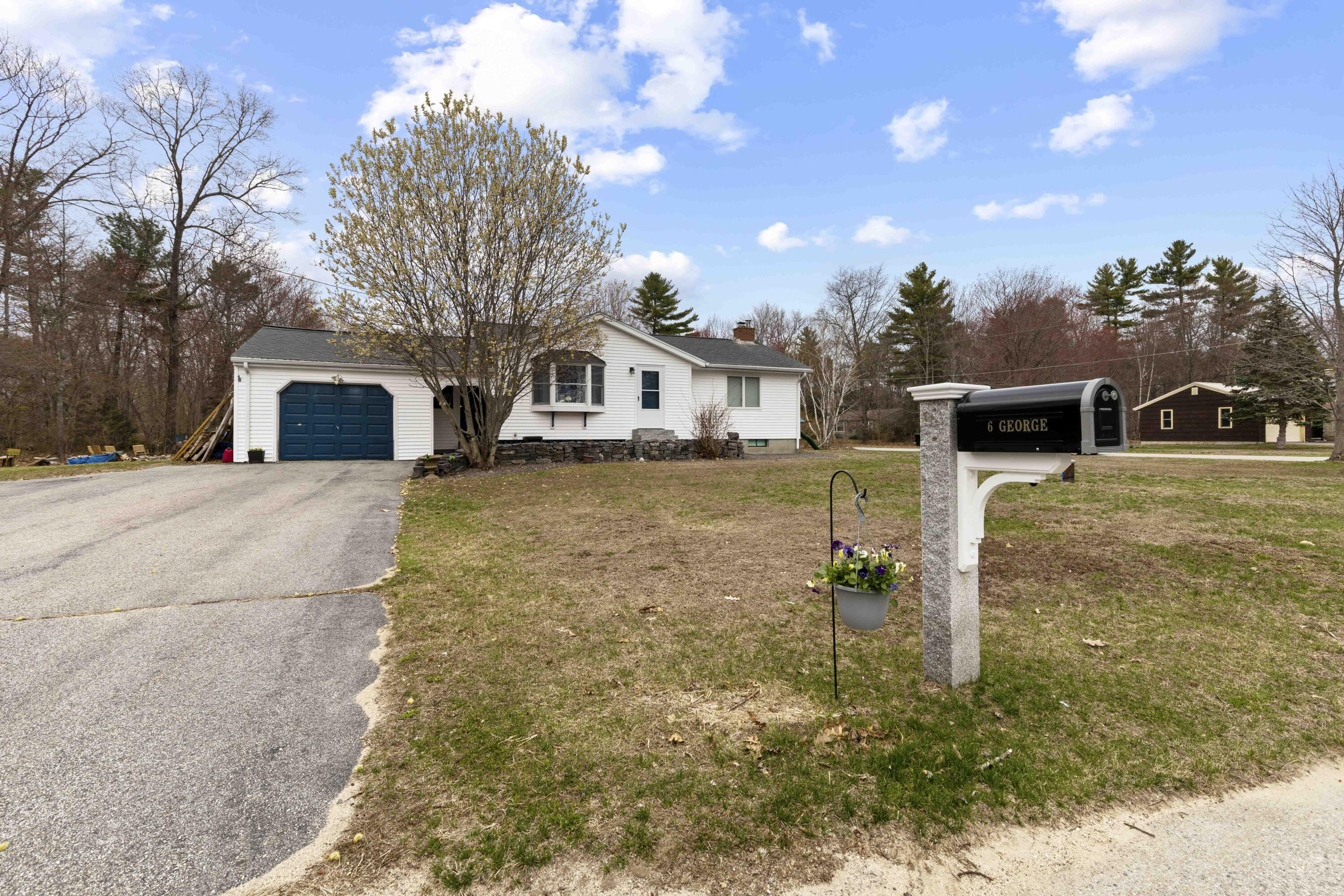 6 George Street Gorham, ME 04038 - Photo 2 of 32 6 George Street Gorham_50