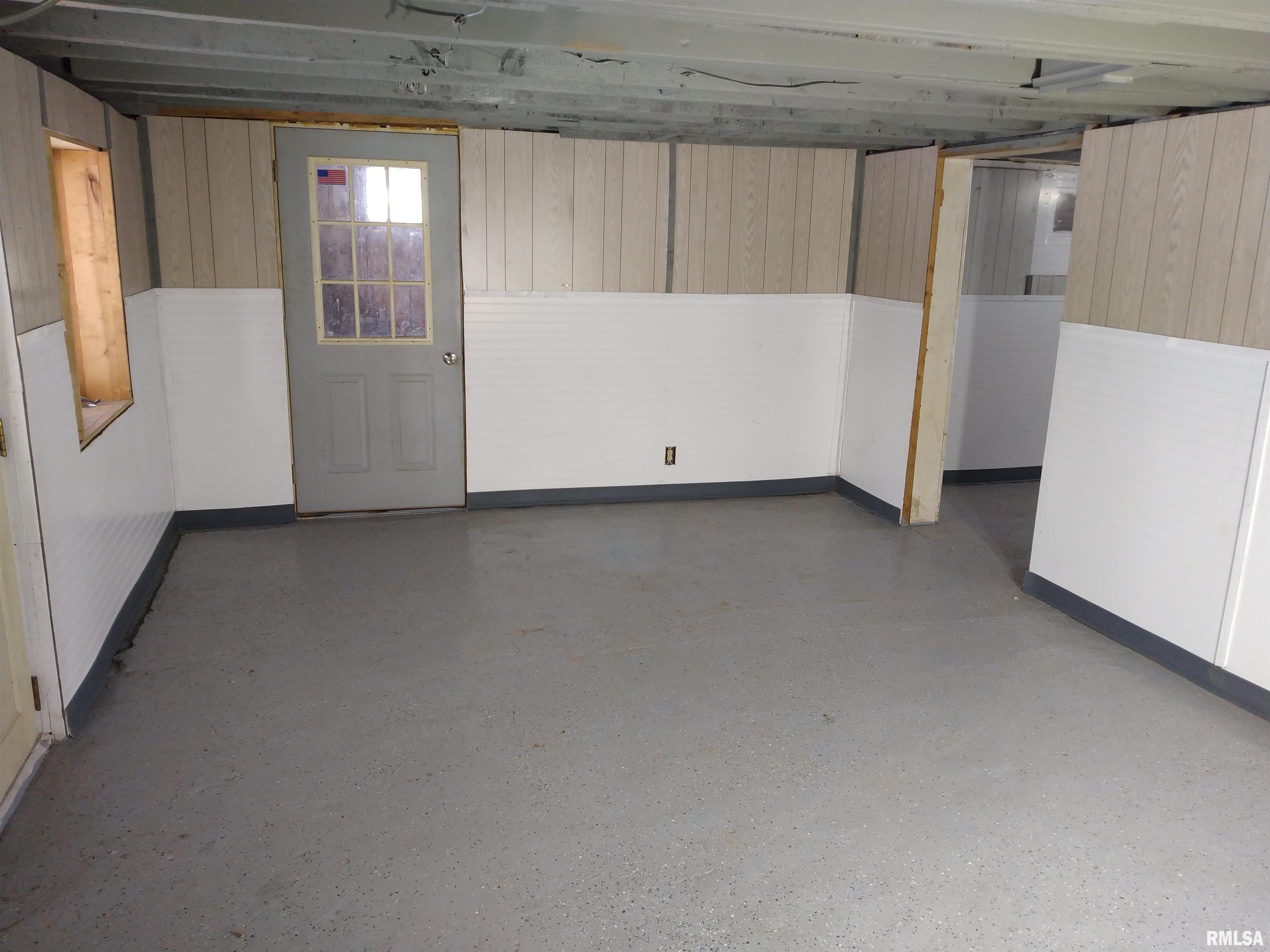 1203 South Maxwell Road Peoria, IL 61607 - Photo 12 of 19