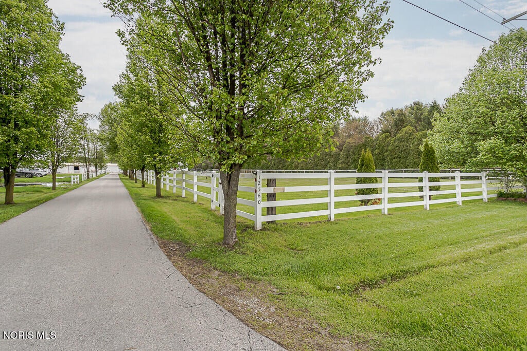 12560 Neapolis Waterville Road Whitehouse, OH 43571 - Photo 5 of 47 005
