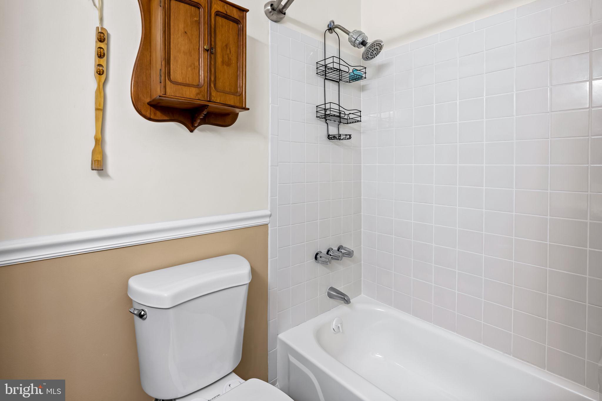 132 Talbot Road Stevensville, MD 21666 - Photo 15 of 40 a newly reglazed tub/shower