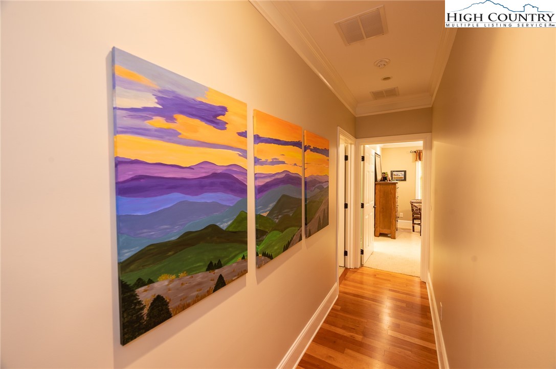 216 Dale Street, Unit 302 Boone, NC 28607 - Photo 21 of 40 Gallery Image 21