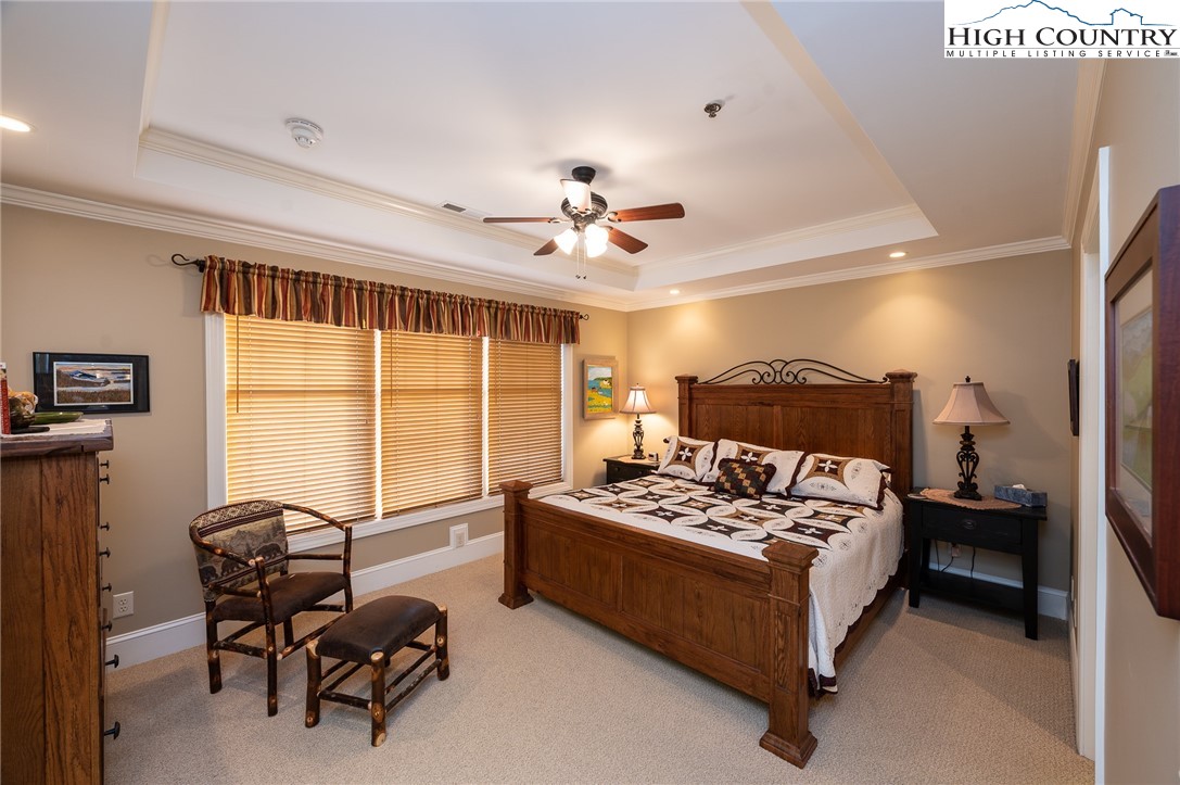 216 Dale Street, Unit 302 Boone, NC 28607 - Photo 24 of 40 Gallery Image 24