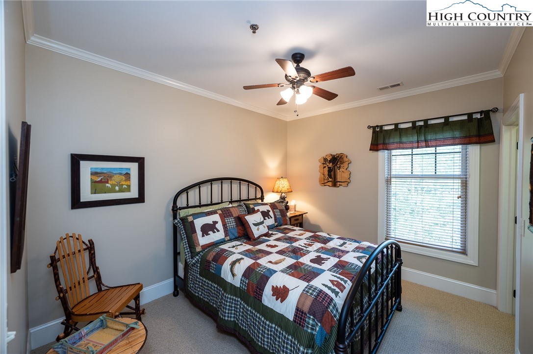216 Dale Street, Unit 302 Boone, NC 28607 - Photo 29 of 40 Gallery Image 29