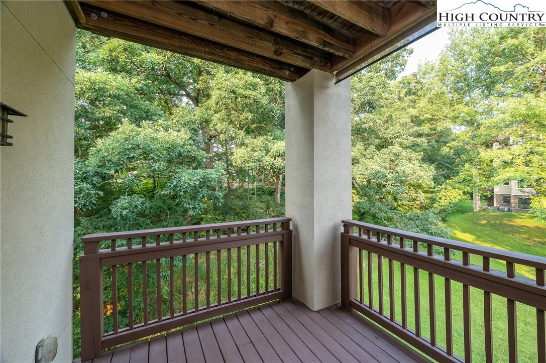 216 Dale Street, Unit 302 Boone, NC 28607 - Photo 32 of 40 Gallery Image 32