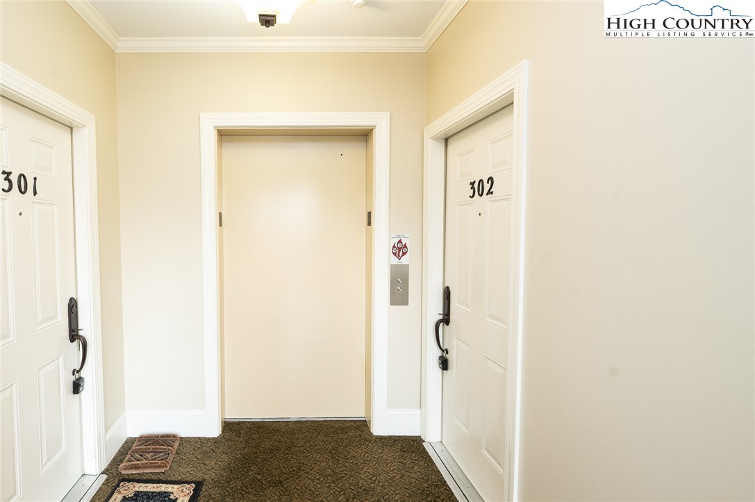 216 Dale Street, Unit 302 Boone, NC 28607 - Photo 34 of 40 Gallery Image 34