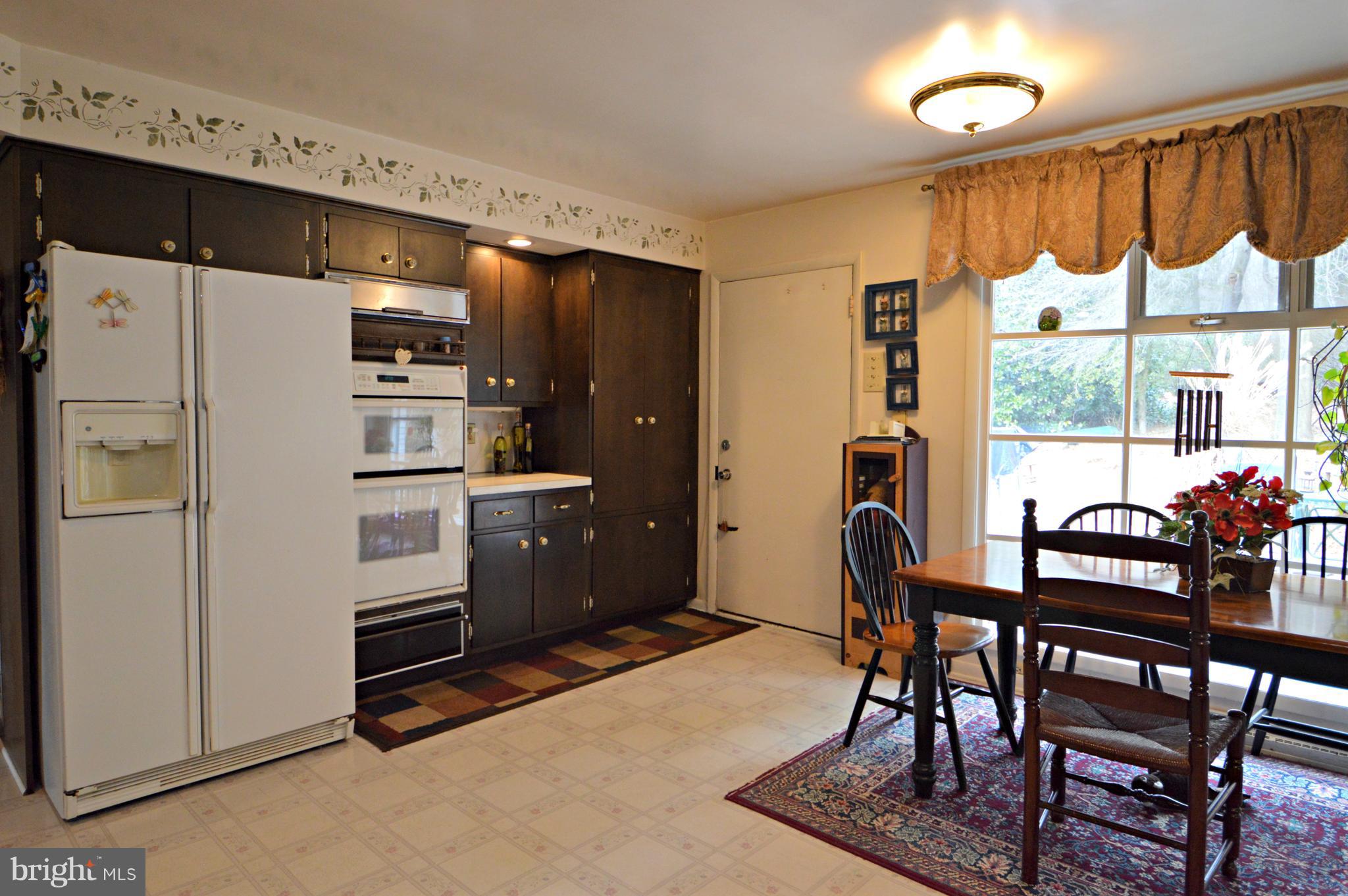 1249 Ridgewood Road York, PA 17406 - Photo 9 of 34 Gallery Image 9