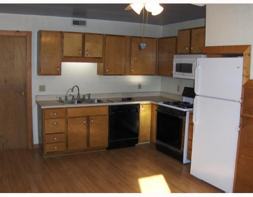 33 Coppola Road Cecil, PA 15321 - Photo 7 of 18 Kitchen.
