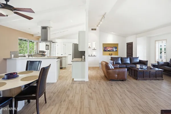 $1,375,000 | 4030 East Stanford Drive, Phoenix, AZ 85018