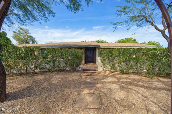 $1,375,000 | 4030 East Stanford Drive, Phoenix, AZ 85018