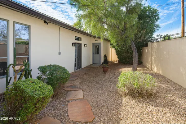 $1,375,000 | 4030 East Stanford Drive, Phoenix, AZ 85018