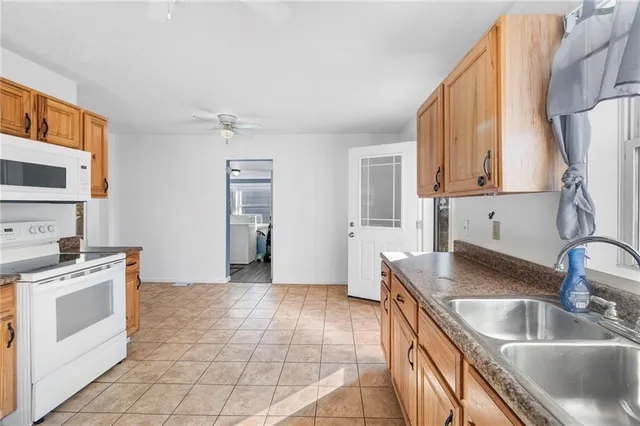 $165,000 | 117 West Prospect Street, Cameron, MO 64429