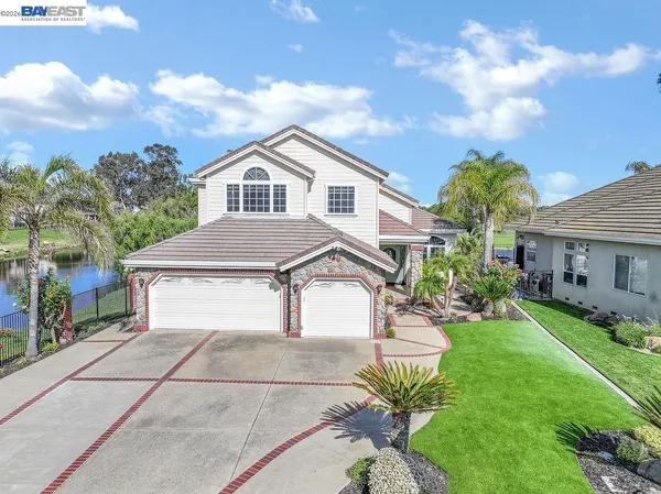 $979,000 | 1001 St Andrews Drive, Discovery Bay, CA 94505