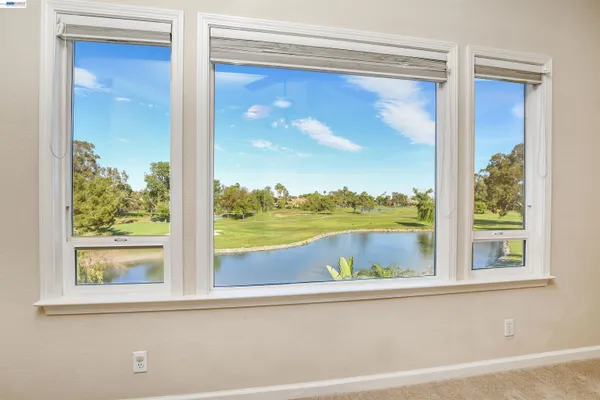 $979,000 | 1001 St Andrews Drive, Discovery Bay, CA 94505