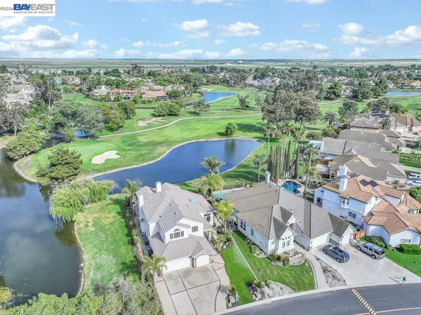 $979,000 | 1001 St Andrews Drive, Discovery Bay, CA 94505