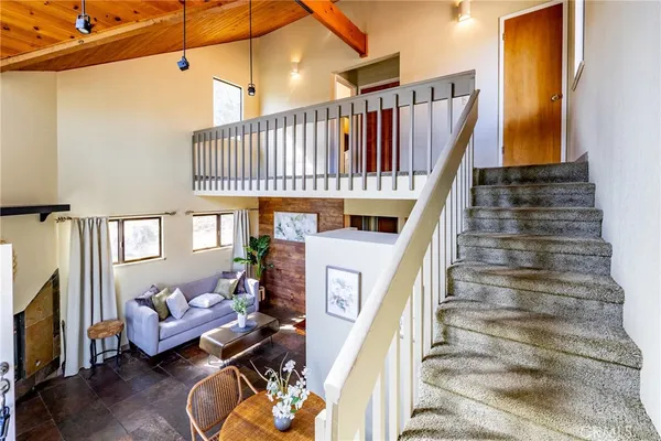 a view of an entryway