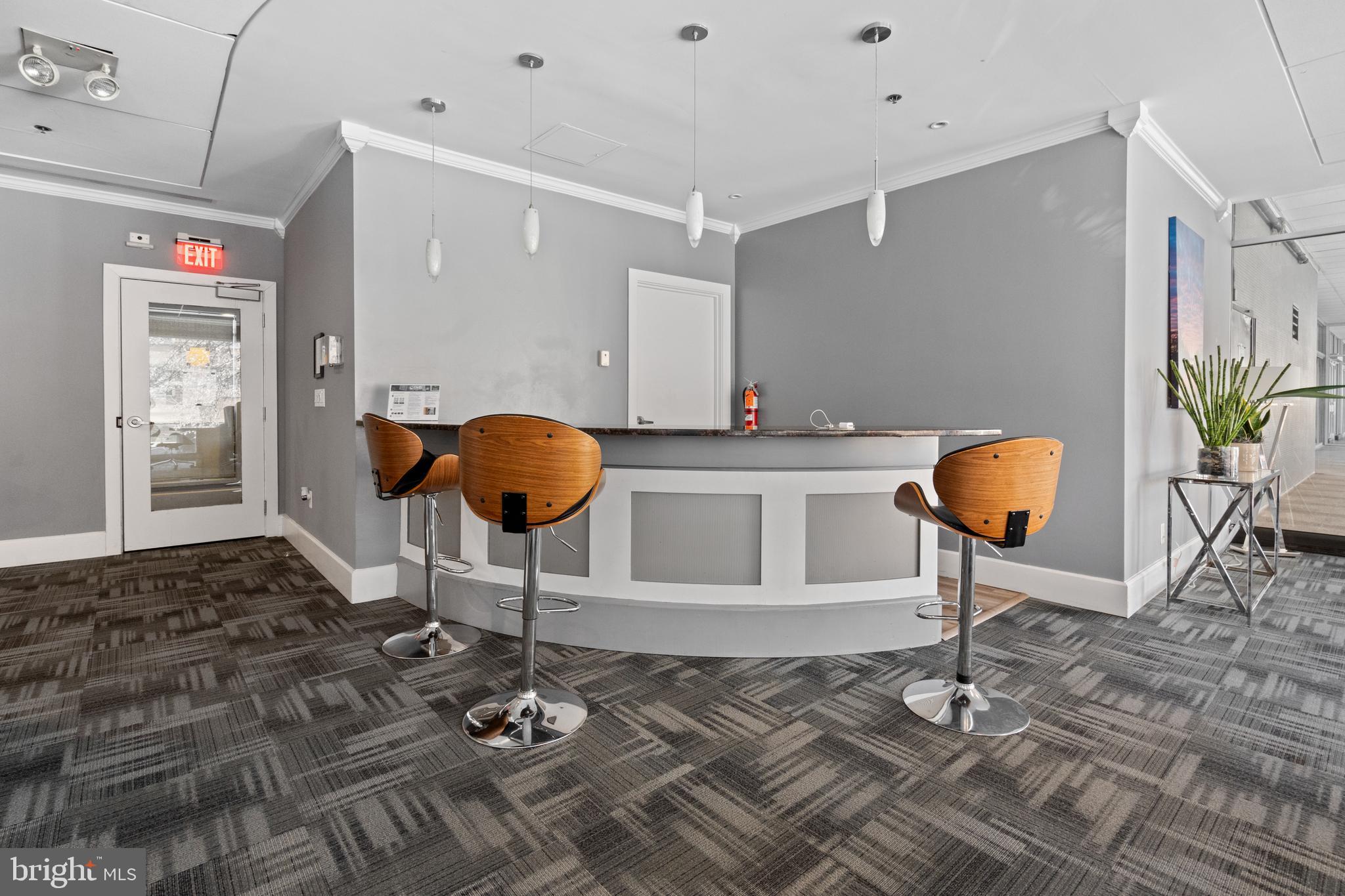 800 4th Street Southwest, Unit S421 Washington, DC 20024 - Photo 23 of 30 a workspace with furniture and window