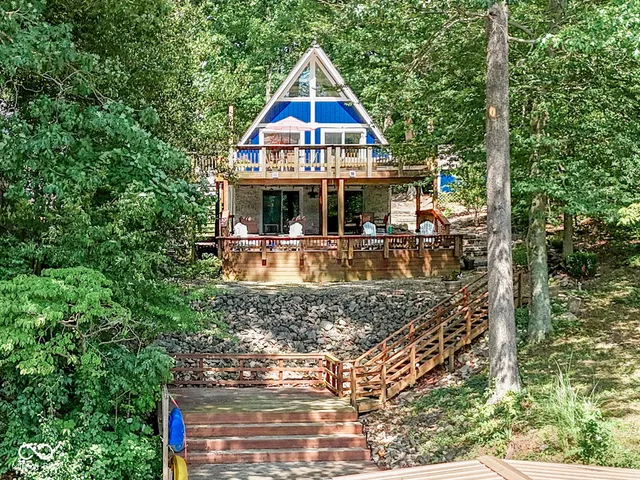 $729,900 | 6930 Eagle Drive, Nineveh, IN 46164