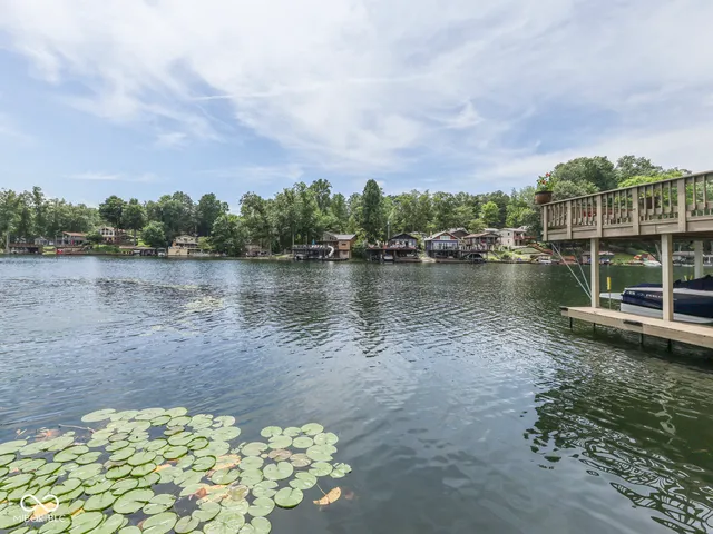 $729,900 | 6930 Eagle Drive, Nineveh, IN 46164