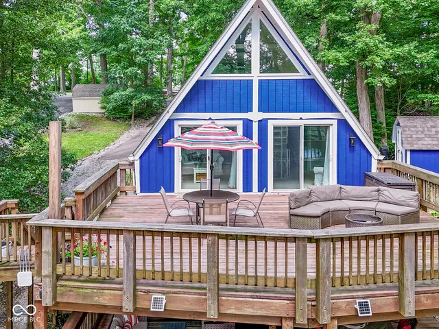 $729,900 | 6930 Eagle Drive, Nineveh, IN 46164