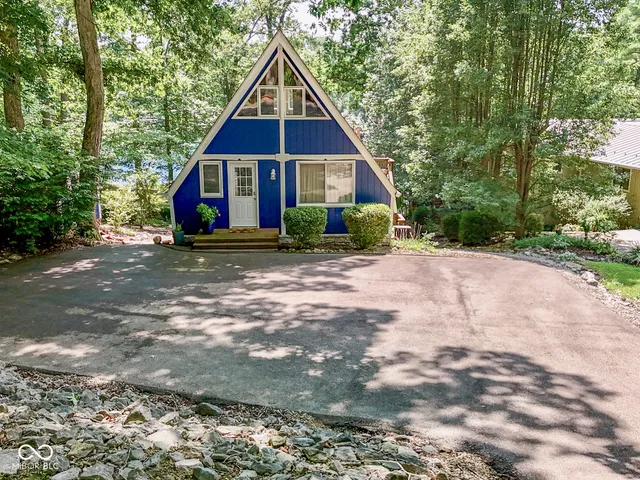 $729,900 | 6930 Eagle Drive, Nineveh, IN 46164