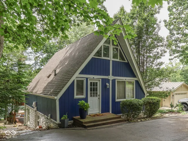 $729,900 | 6930 Eagle Drive, Nineveh, IN 46164