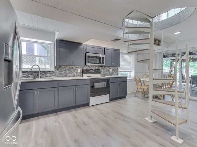 $729,900 | 6930 Eagle Drive, Nineveh, IN 46164