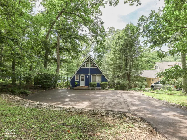 $729,900 | 6930 Eagle Drive, Nineveh, IN 46164