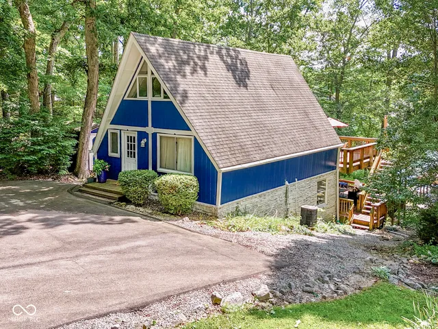 $729,900 | 6930 Eagle Drive, Nineveh, IN 46164