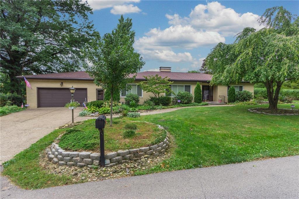131 Briercliff Road Beaver Falls, PA 15010 - Photo 1 of 15 Gallery Image 1