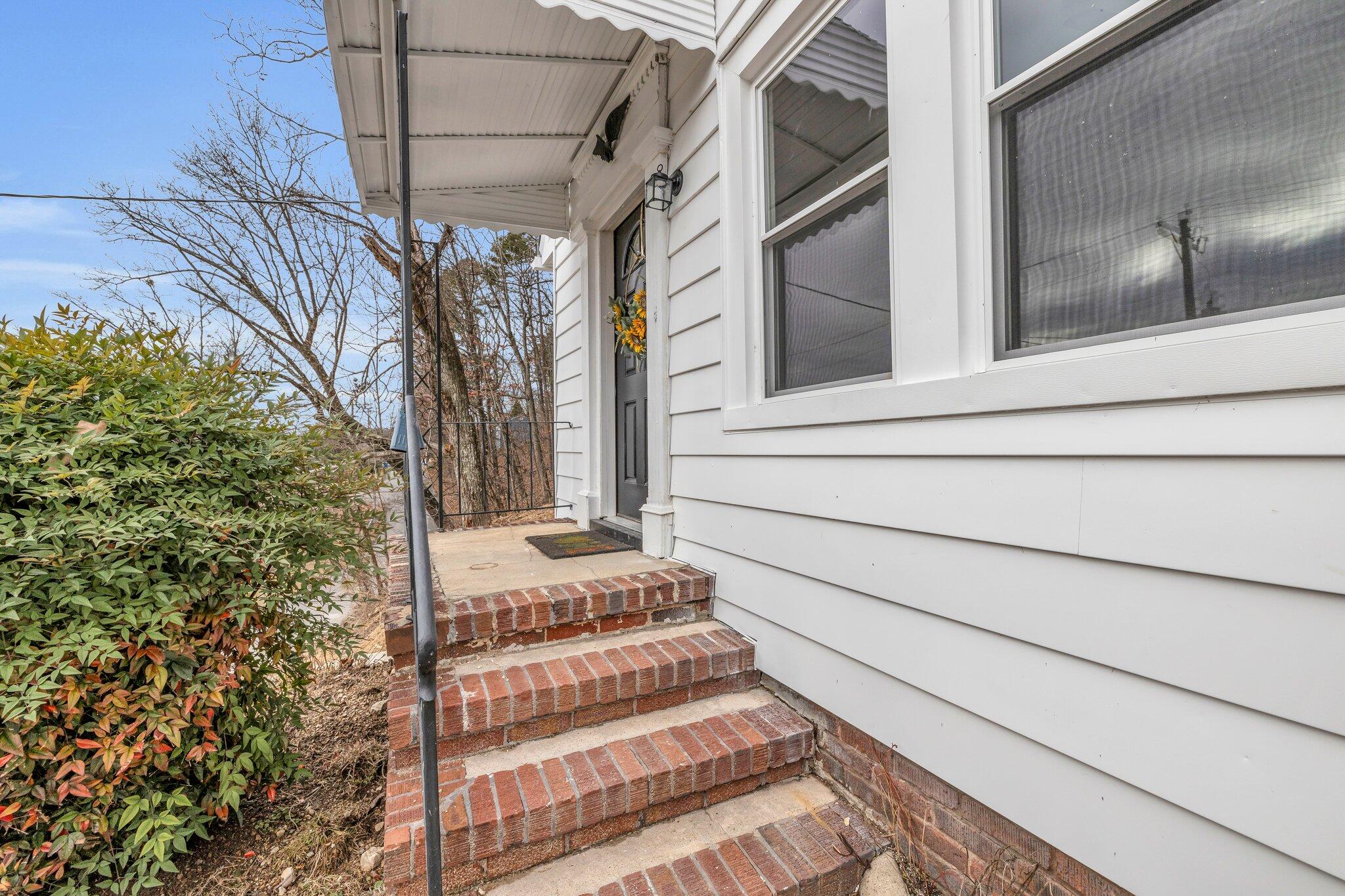 225 Longview Drive Rossville, GA 30741 - Photo 23 of 40 6-web-or-mls-225-longview-dr