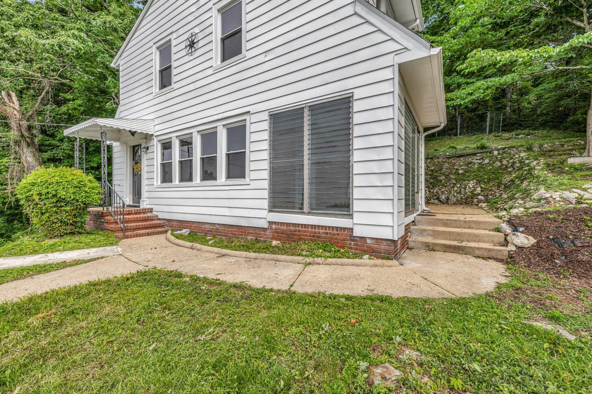 225 Longview Drive Rossville, GA 30741 - Photo 27 of 40 6-web-or-mls-225-longview-dr