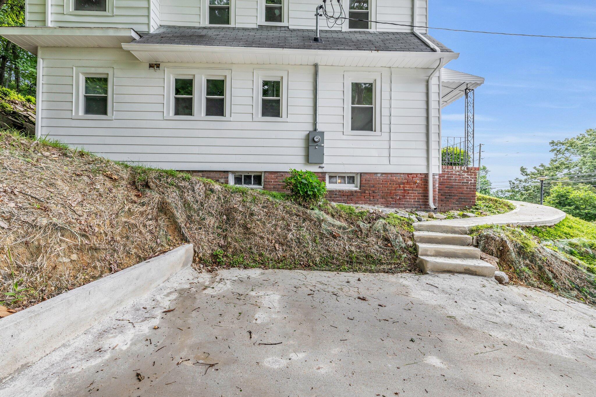 225 Longview Drive Rossville, GA 30741 - Photo 28 of 40 5-web-or-mls-225-longview-dr