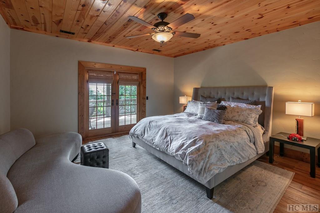 90 Smt Fls Road Sapphire, NC 28774 - Photo 42 of 50 Gallery Image 42