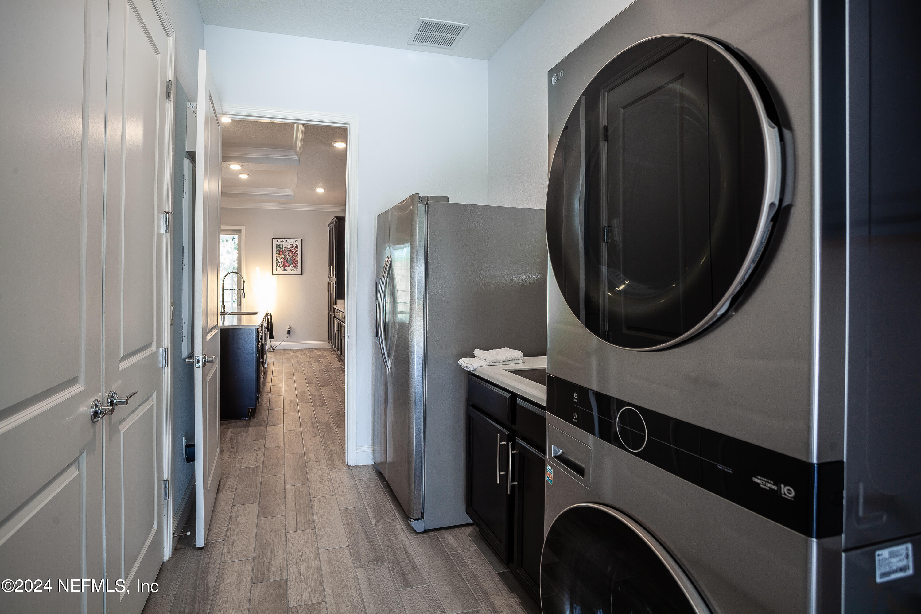 175 Caribbean Place St. Johns, FL 32259 - Photo 15 of 41 a view of a hallway with washer and dryer
