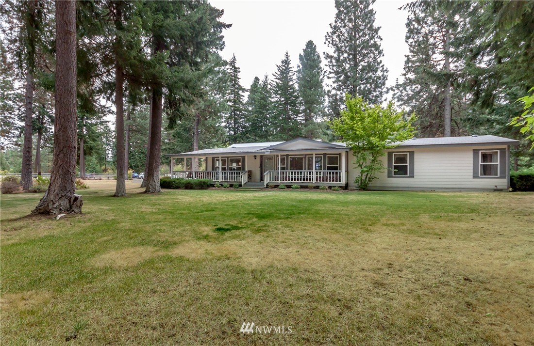 8601 Upper Peoh Point Road Cle Elum, WA 98922 - Photo 1 of 20 Gallery Image 1