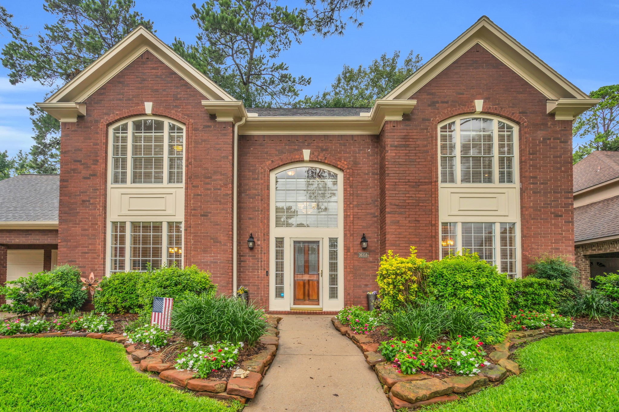 16318 Avenplace Road Tomball, TX 77377 - Photo 4 of 50