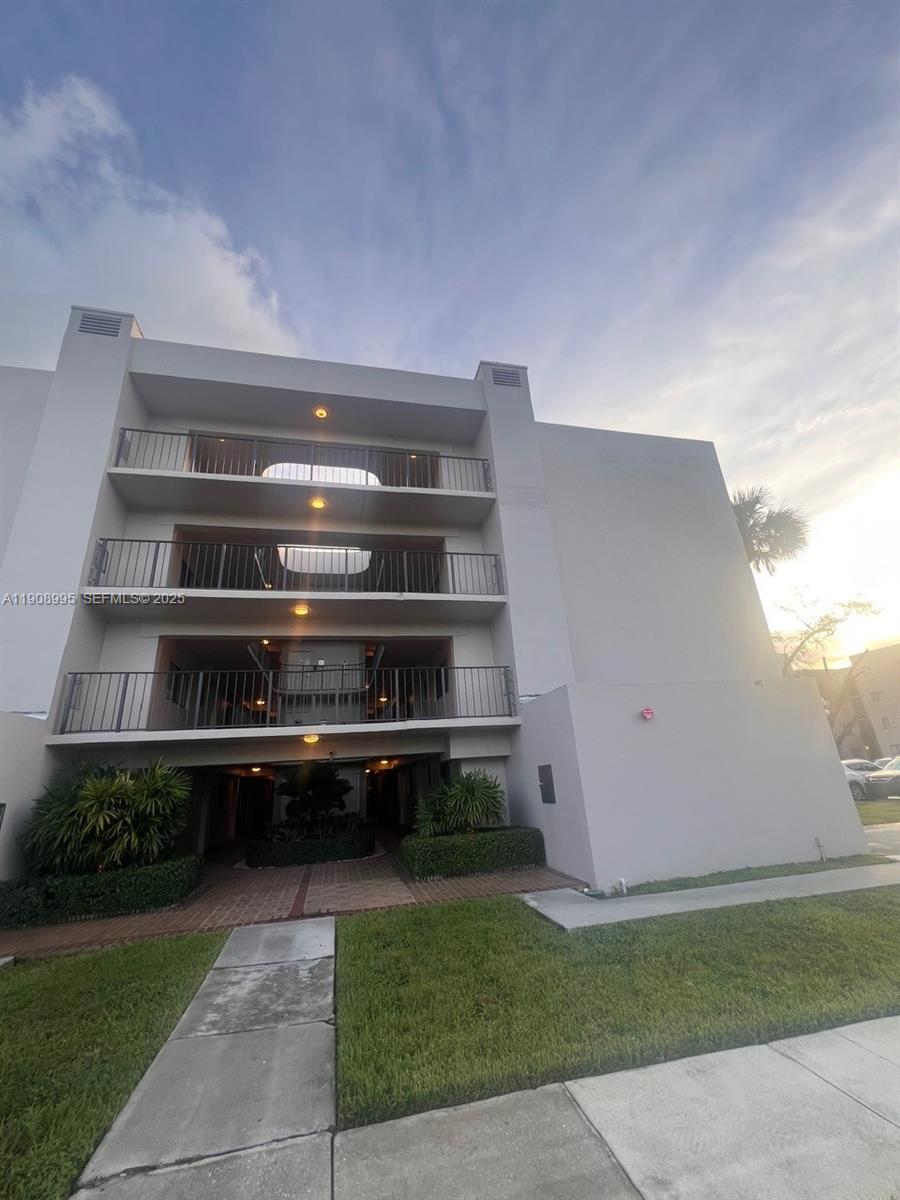 8600 Southwest 133rd Avenue Road, Unit 319 Miami, FL 33183 - Photo 14 of 16