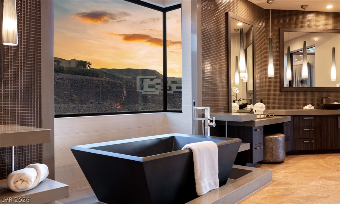 681 Tranquil Rim Court Henderson, NV 89012 - Photo 32 of 72