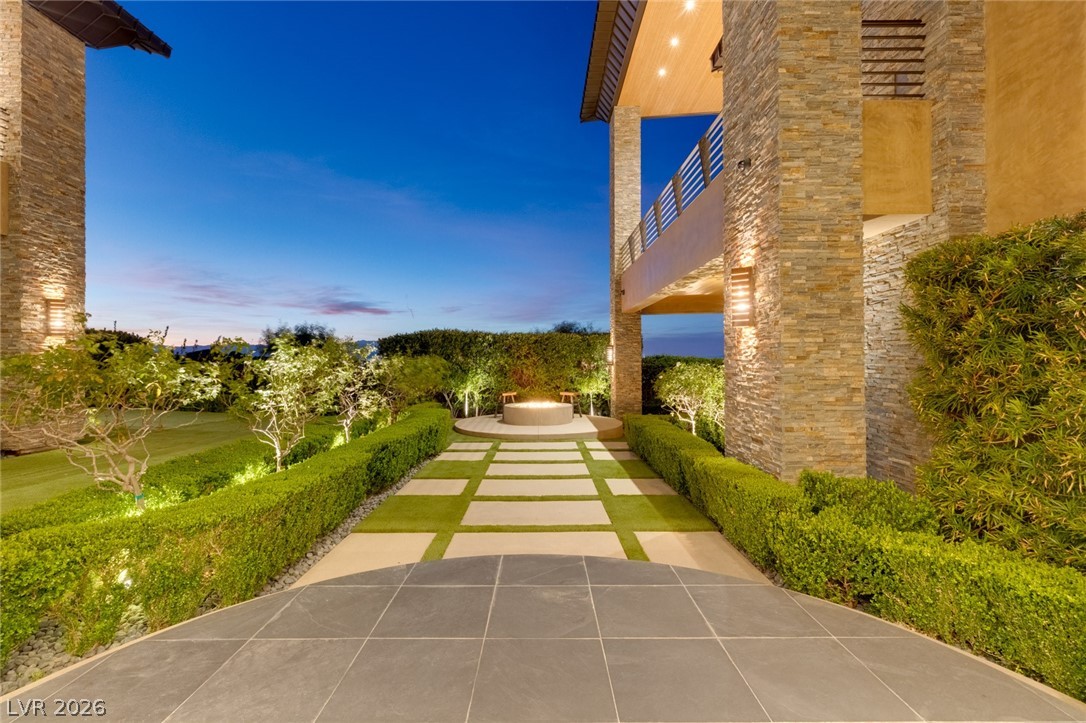 681 Tranquil Rim Court Henderson, NV 89012 - Photo 60 of 72