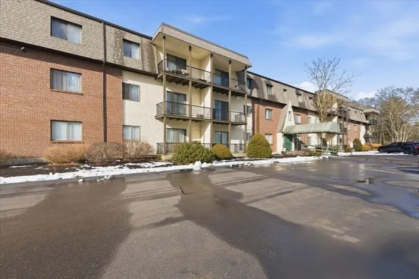 $310,000 | 232 Canton Street, Unit 308, Randolph, MA 02368